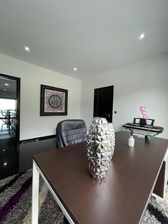 Vivenda Luxuosa Villa Feteiras Bagian luar foto